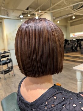 ラファンジュ ヘアー(Rohange hair) 切りっぱなしボブ/オレンジブラウン