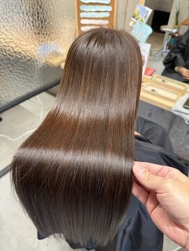 リタ 枚方(Rita) 透明感◎髪質改善縮毛矯正ロング秋冬グレージュ