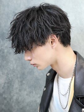 エイド 本店(aid) 横顔イケメンヘア縦落ちソフトツイストスパイラルパーママッシュ