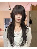 アリー 原宿(ALLY)&nbsp;ケアブリーチリタッチハイトーンウルフカットデザインカラー