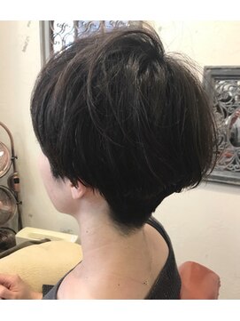 キープへアデザイン(keep hair design) 【自由が丘 keep 松下】女性の刈り上げナチュラルショート