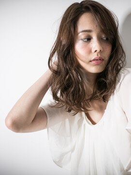 カバーヘア ブリス 北浦和(COVER HAIR bliss) センターパートxウェーブパーマがグラマラスv北浦和20代30代40代