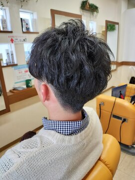 クルクルエム(KuruKuruM) 刈上げマッシュショート！