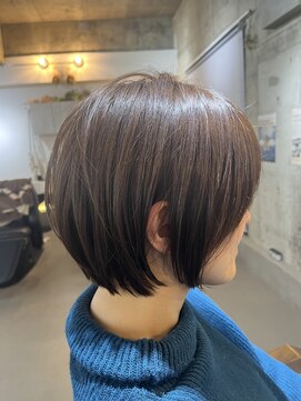 キキ(kiki.) ショートボブ