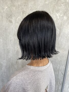 エスデザイン(es design) 切りっぱなしボブ × ブルーブラック