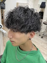 カイノ(KAINO)&nbsp;ツイスト　スパイラル　マッシュ　刈り上げ　ツーブロック