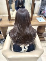 ザック ヴィ(ZACC  vie)&nbsp;レイヤーカット/セミロング/艶カラー/学割U24