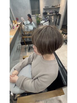 モードケイズ(Aimee by modek’s) 脱白髪染めhighlight