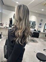 キング 枚方店(K!ng)&nbsp;【枚方、高槻、梅田】ホワイトハイライト