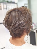 ヘアースタジオ ジェイワン(hair studio J ONE)&nbsp;30代40代50代60代　脱白髪染め　白髪ぼかし　ホワイトグレー