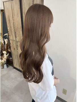 ミョンシル 【myonsil 松本】ミルクブラウン/ロングレイヤー