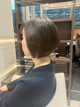 エムコーゾーヘアー(M KOZO hair) 【YAMATO】東京/丸の内/大人ショート/大人ボブ/耳かけ
