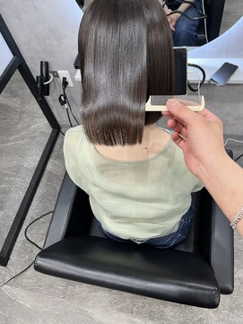 アイ(_i) お手入れ楽チン！！髪質改善ストレート！！