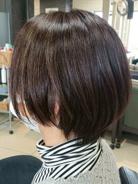 ヘアークリアー 春日部 ミセス ふんわり軽やかショートボブスタイル 白髪染め