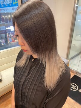 パーミル ルモ クマモト(permille ‰ LUMO Kumamoto) ロングウルフ×インナーホワイト