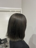 アウラヘアーサロン(aura hair salon)&nbsp;ワンブリーチ オリーブベージュ