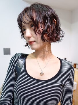 ネルケ 立川(nelke) ミニボブ/パーマ/ワインレッド