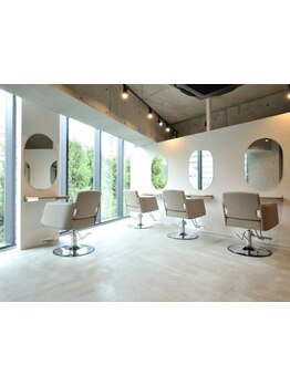 【2025年10月NewOpen！】学生～ビジネス層まで幅広い層に大人気の《BLEUNIR》が中崎町駅すぐにオープン☆