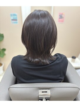 外ハネ　ウルフミディ