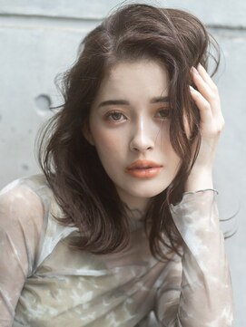 エミュ 表参道 青山(emu) 【emu 井上信洋】大人かわいいゆるミディアムレイヤー【エミュ】
