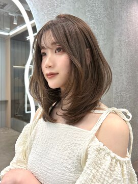 グローアイヴィ 大宮(GLROW IVY) ▼ハッシュカットミディアムハッシュくびれヘア