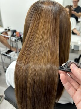 ロロ(LoLo.) 髪質改善ストレート