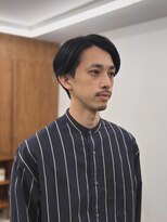 イナフ(ENUFF) 多毛でも収まりよくする扱いやすさ重視のサイドパート