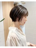 ファムバイアヴァンス(Femme by AVANCE.) 丸みショートで抜け感カジュアル
