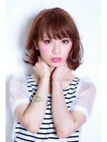 エス 西梅田(es)&nbsp;透け感ジグザグバングショートで可愛く素敵に_小顔ヘア