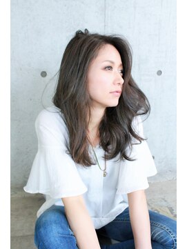 シエロ(CIELO) ☆ 大人な外国人風ハイライトグレージュ ☆