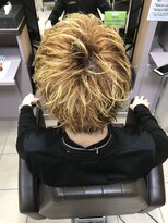 アールモンドヘア新世界&nbsp;金髪束感style