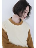 くびれヘア顔周り韓国レイヤーカット黒髪ショートミディアム/柏