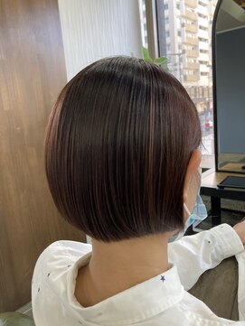 モニカ ヘア(MONIKA HAIR) ラインボブ