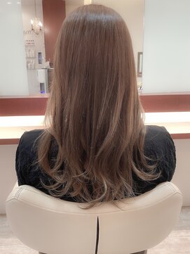 マーリャヘアー(mallia hair) ミルクティーベージュ