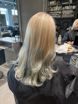 アイドット(i.) トリプルカラー