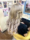 シンプルだからこそ難易度高め！『おしゃれねじり止めスタイル』