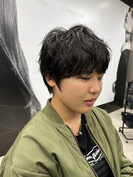 ハルキミナト ジャパン トウキョウ(HARUKI MINATO japan TOKYO) 癖毛ショート