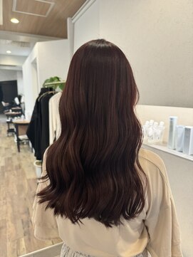 ウタリ(utari) ブリーチなしダメージレス【難波 桜川/髪質改善】