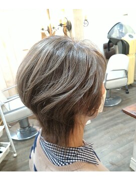 オーパス(OPUS) アドミオ透明感グレイカラー