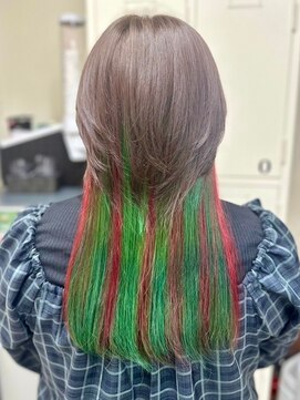 エターナルバイマティーナ(Eternal by MATINA) 【緑×赤ハイライト】池袋美容室