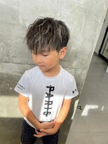 キング 枚方店(K!ng) 縮毛矯正髪質改善ハイライトレイヤーカット枚方美容室エクステ