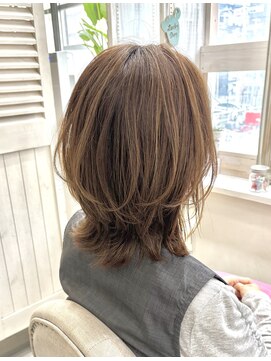 ガーデン バイ イル(GARDEN by illu Co.Ltd) 30代~50代大人可愛いレイヤーボブ