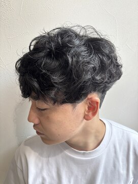 グラフ 立川(Graph.) 無造作ニュアンスツーブロックメンズパーマ