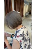 ミニボブ 丸みボブ 切りっぱなし オリーブベージュ