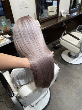 ムーブ(Moob) 艶感抜群ハイトーンホワイトシルバーカラー【別府】