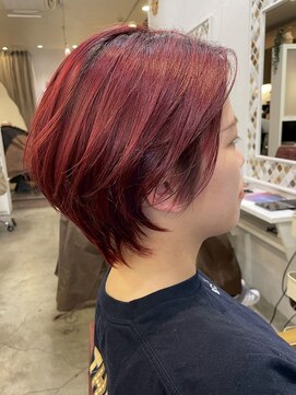ボタンヘアー 日吉(BoTaN HAIR) チェリーレッド/ショートボブ/ナチュラルショート/日吉