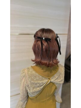 エルバイラビス 大宮(elu by lovis) 《あやね》ヘアセット／ハーフアップツイン