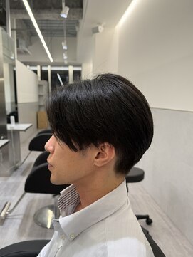 ビカムメンズヘアー 栄店(become men's hair) ナチュラルセンターパート/毛流れ/名古屋