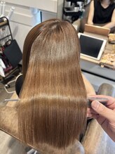 ラカーロ(La CARO)&nbsp;髪質改善カラー×美髪矯正by荒川