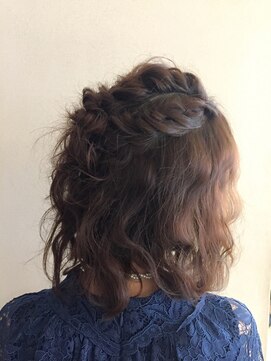 ロンド 銀座(Lond) 【Lond 中野 千帆】大人かわいいハーフアップアレンジ 簡単!サ